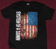 Tricou System Of A Down - U.S. Flag, calitate 180 grame,tricouri rock foto