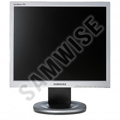 Monitor LCD 17&amp;quot; Samsung SyncMaster 721N, 1280 x 1024, 5ms, VGA foto