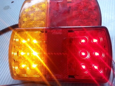 stop remorca led cu 3 functi foto