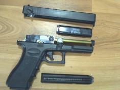 Replica pistol Glock 18C CYMA foto