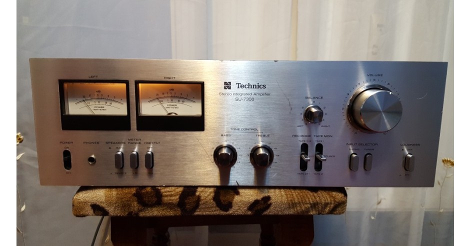 Download Amplificator Audio Statie Audio Vintage Cu Vumetre ...