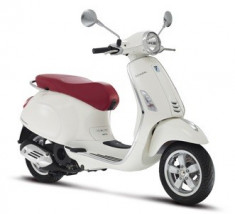 Vespa Primavera 50 2T &amp;#039;17 foto