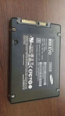 SSD 250GB Samsung EVO 850 Sata 3 540MB/s 97k IOPS 92 ZILE !!! foto