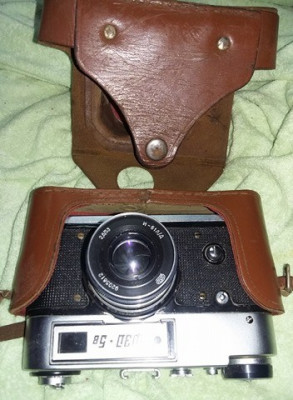 Aparat de fotografiat vechi FED 5B,etui piele,de colectie,aparat foto vechi foto