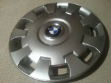 Capace Roti BMW 15&quot; Universal: VW, Opel, Ford, Audi, Logan, Kia, Volvo, Fiat, Hyundai, Toyota - Set 4 Bucati, Emblema Metalica