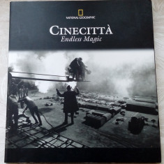 CINECITTA: ENDLESS MAGIC (NATIONAL GEOGRAPHIC ITALIA, 2013) [LB. ENGLEZA]