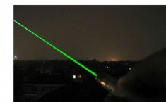 Laser pointer verde foto