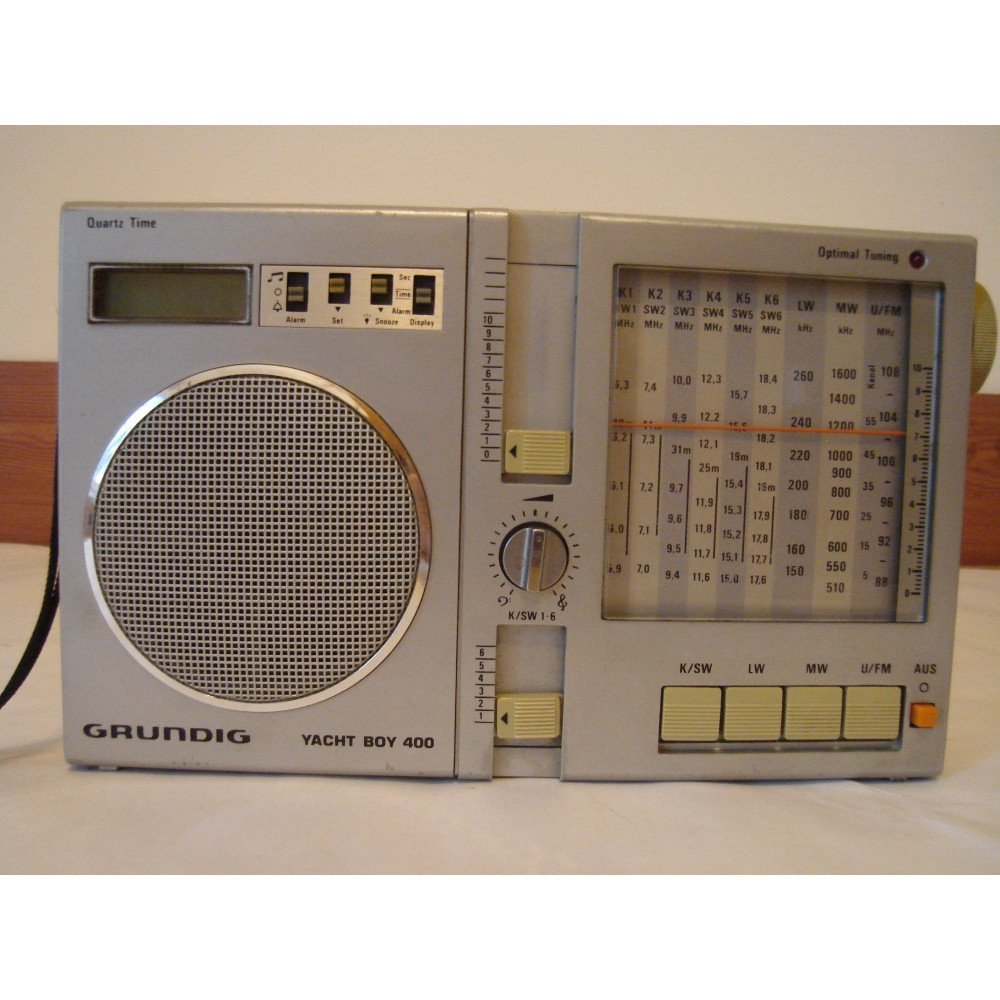 grundig yacht boy 400 radio