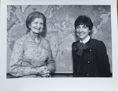 Foto cu ministrul adjunct de externe Maria Groza si ambasadorul Austriei , 1984 foto