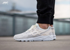 Adidasi Asics Gel-Kayano Trainer White H6M2L-9999 nr. 42,5 foto