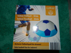 MInge de fotbal pentru interior. Indoor Football- Slidy Ball, minge pe covor foto