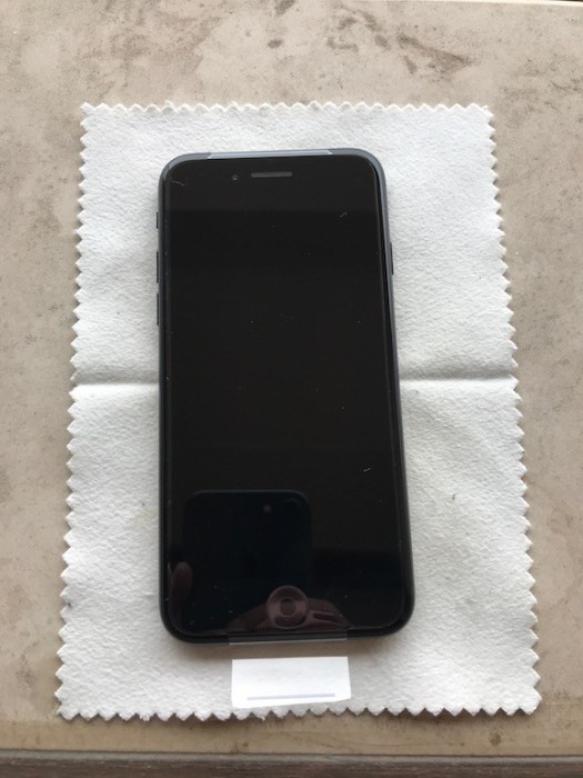 iPhone 7 128GB Black Matt NOU NOUT,neverlocked,garantie Apple - 2399 LEI! Okazie foto mare iPhone 7 128GB Black Matt NOU NOUT,neverlocked,garantie Apple - 2399 LEI! Okazie foto mare