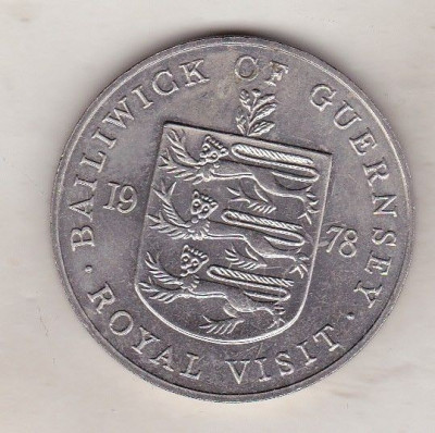 bnk mnd Guernsey 25 pence ( 1 crown) 1978 , vizita reginei in Guernsey foto