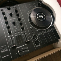 Consola DJ Pioneer DDJ-RB cu Rekordbox DJ foto