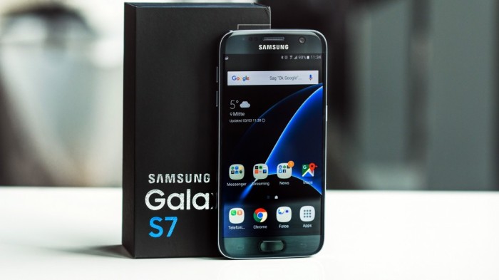 Samsung Galaxy S7 NOU, CUTIE SIGILATA, 32GB Black, 2 ani garantie emag foto mare Samsung Galaxy S7 NOU, CUTIE SIGILATA, 32GB Black, 2 ani garantie emag foto mare