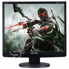 Monitor 19&amp;quot; LCD Samsung SyncMaster 943N, Grad A, 1280 x 1024, 5ms, VGA foto