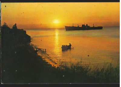 CPI (B9517) CARTE POSTALA - COSTINESTI. RASARIT DE SOARE LA MARE, BARCA, EPAVA foto