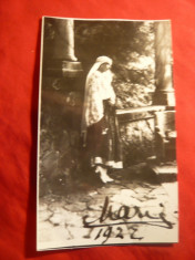 Fotografie -Copie-Regina Maria in costum popular romanesc cu autograf 16,3x9,5cm foto