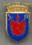 ZET1461 INSIGNA MASONICA? -FLACARA, CAPA, SABIE SI CARJA PAPALA -TOURS -PARIS