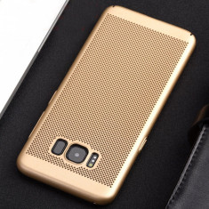 Husa Samsung Galaxy S7 Edge Perforata Gold foto