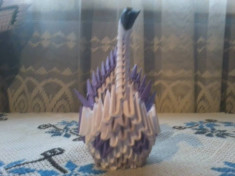 3D origami lebada foto