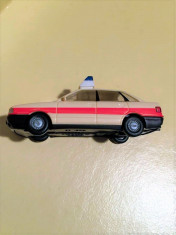 MINIATURA RIETZE - AMBULANTA AUDI 80 - MACHETA foto