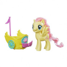 Figurina My Little Pony - Fluttershy cu Vehicul pentru Gala foto