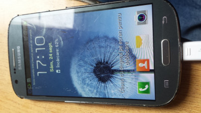 Display + touchscreen Samsung Galaxy Express GT-I8730 (doar sticla fisurata) foto