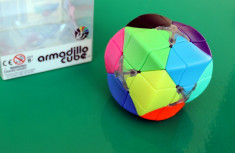 ARMADILLO - Cub Rubik Special foto