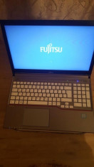 Laptop Fujitsu Lifebook E756 -i5 gen.6 {Quad-Core} foto