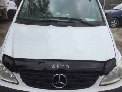 Deflector capota mercedes vito model 2004-2010 foto