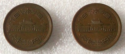 P2. Japonia lot 2 x 10 yen ani diferiti ** foto