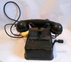 Telefon fix vechi cu manivela ELECTROMAGNETICA Bucuresti 1977, RS-7848-A, metal foto