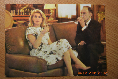 Chaterine Deneuve si Jean Louis Trintignant - Vedere foto