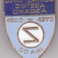 Insigna aniversara 1922-1972 50 ani Uzina Chimica Sinteza Oradea