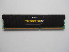 Memorie Ram DDR 3 Corsair Vengeance 8 GB (1 X 8 GB) 1600Mhz. foto
