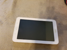 Vand tableta Samsung Galaxy Tab3. foto
