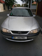 Opel Vectra B foto