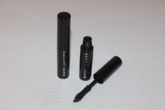 Mascara Marc Jacobs Velvet Noir pentru alungire si volum ( varianta mini ) foto