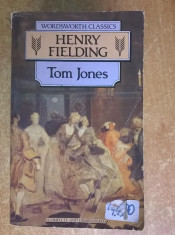 Henry Fielding - Tom Jones {Wordsworth Classics} foto