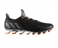 INCALTAMINTE ADIDAS SPRINGBLADE NANAYA COD B49646 foto