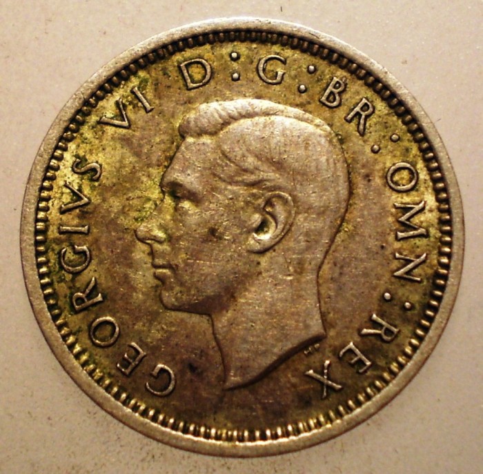 2.808 MAREA BRITANIE GEORGE VI 3 PENCE 1940 ARGINT 1,4g foto mare 2.808 MAREA BRITANIE GEORGE VI 3 PENCE 1940 ARGINT 1,4g foto mare