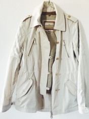 Trench Massimo Dutti foto