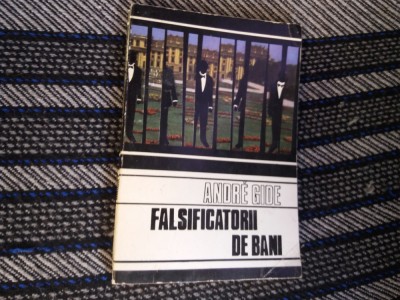FALSIFICATORII DE BANI foto