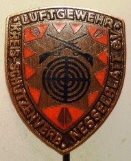 I.716 INSIGNA STICKPIN GERMANIA TIR PUSCA NESSELBLATT 3 h50mm email