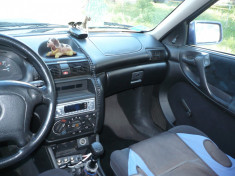 dezmembrez opel astra caravan cu gpl foto