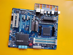 73S.Placa De Baza GIGABYTE GA-970A-UD3(Rev 1.2),4xDDR3,Socket AM3+,USB 3.0,Sata3 foto