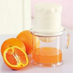 Citrus Juicer Orange - Storcator de citrice portabil, cu maner foto