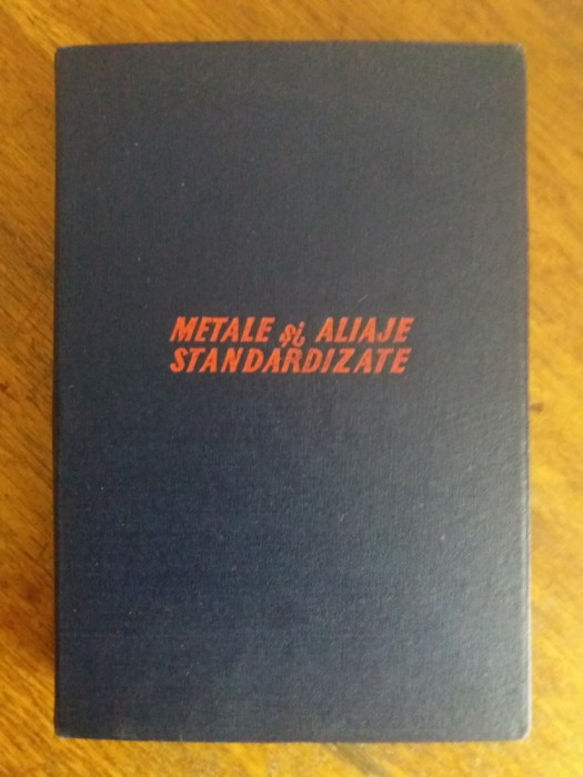 Metale si aliaje standardizate / R3P3F