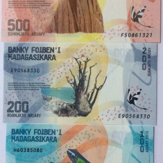 Bancnota Madagascar 100, 200 si 500 Ariary 2017 - PNew UNC